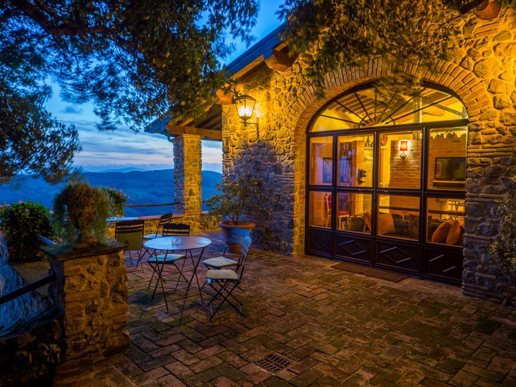 Poggio Alla Rocca 로까스트라다 외부 사진