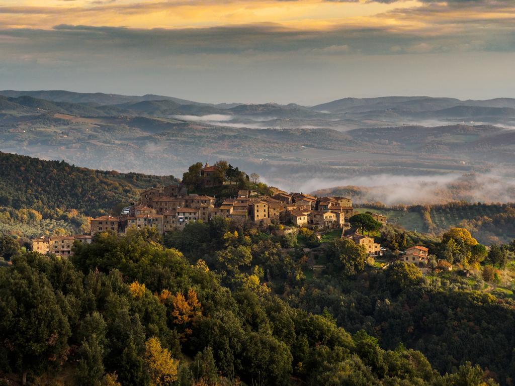 Poggio Alla Rocca 로까스트라다 외부 사진