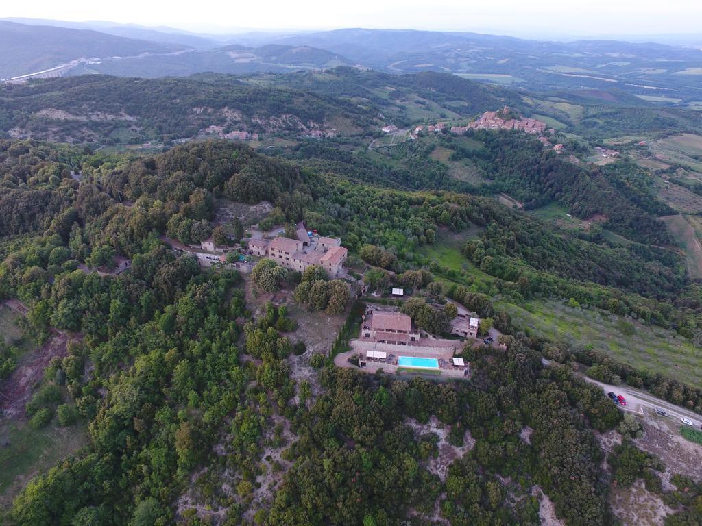 Poggio Alla Rocca 로까스트라다 외부 사진