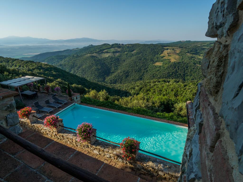 Poggio Alla Rocca 로까스트라다 외부 사진